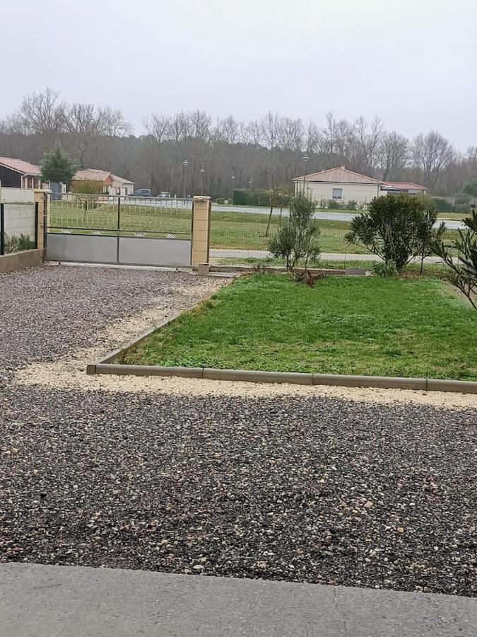 Maison Du Bonheur Lesparre-Médoc Dış mekan fotoğraf